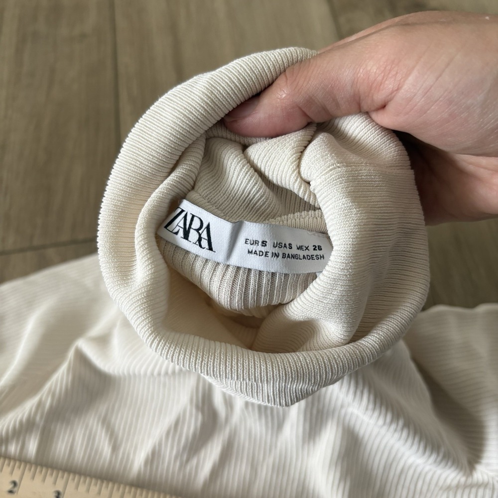 Zara Womens Ribbed Turtleneck Sweater Long Sleeve Off White Size Small - Picture 7 of 7